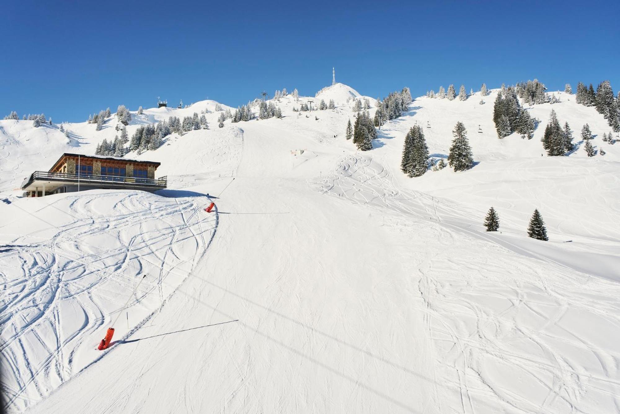 Hahnenkamm Hostel Reutte Eksteriør bilde