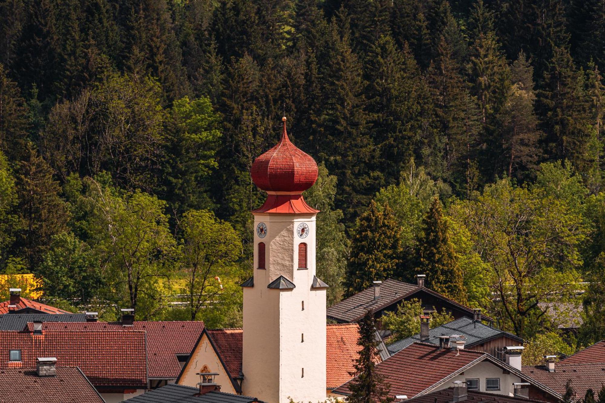 Hahnenkamm Hostel Reutte Eksteriør bilde