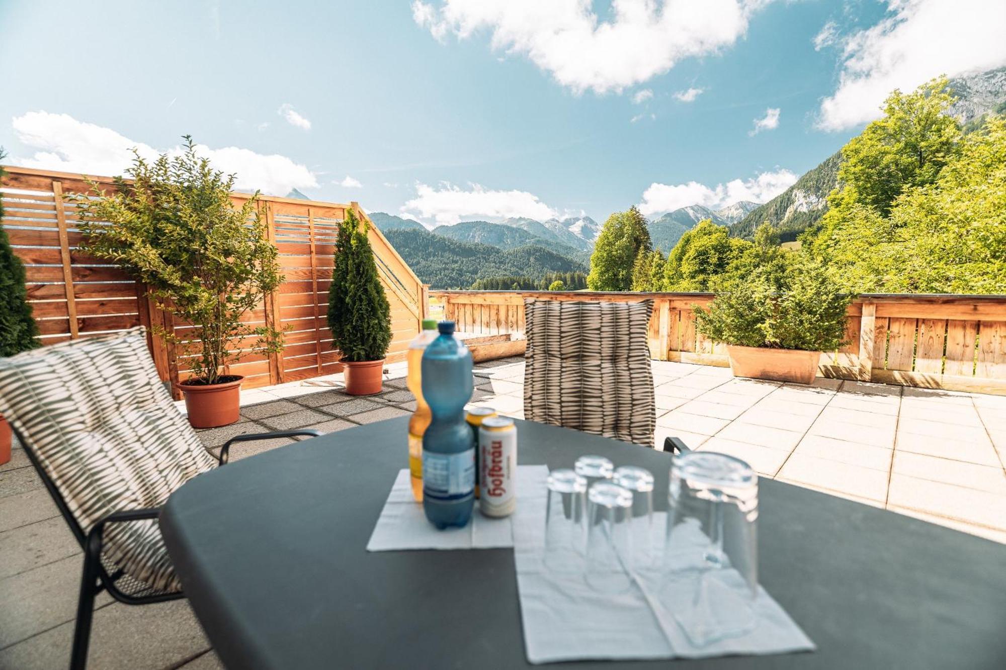 Hahnenkamm Hostel Reutte Rom bilde